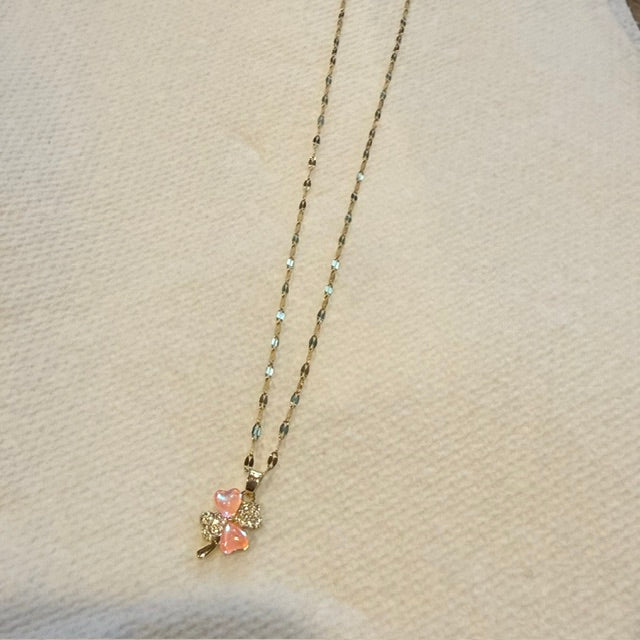 Lucky Pink | LUNAelo Confidence Collection