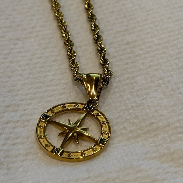 Guiding North Medallion | LUNAelo Signature Collection