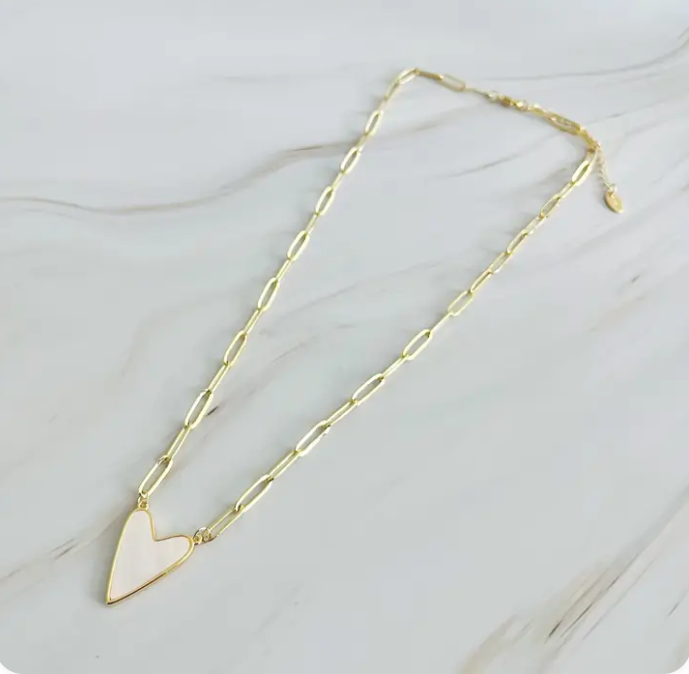 Heart Link Necklace | LUNAelo Curated